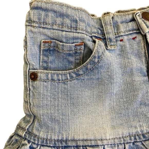 Levi's Ruffled Floral Denim Skirt w Built-in Shorts Toddler Girl's 2T - Picture 4 of 16